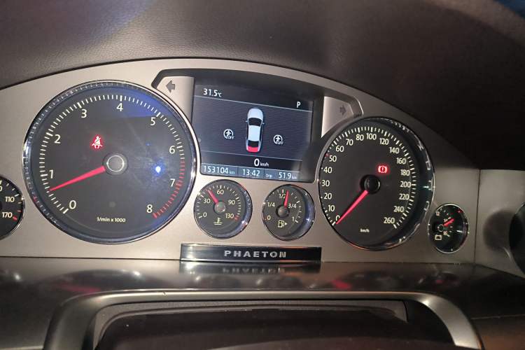 Used Volkswagen Phaeton 2012 3.0L Executive Version
