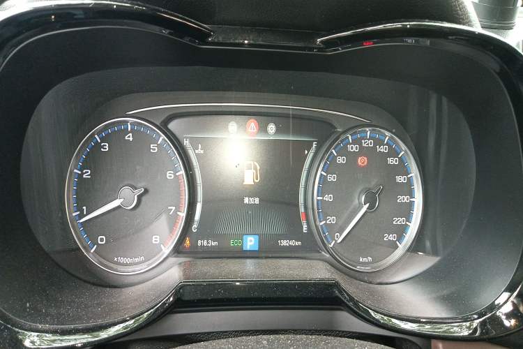 Used GAC Trumpchi GS8 2017 320T Two-Wheel Drive Luxury Smart Connectivity Version (7 Seats)