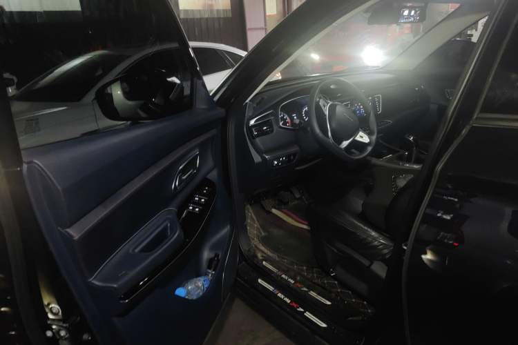 Used CHANGAN OSHAN X7 2021 1.5T Manual Luxury Version
