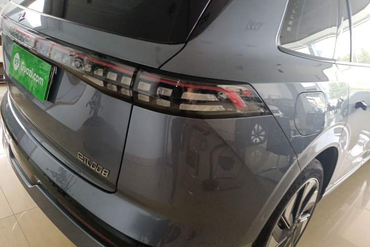 Used Dongfeng eπ eπ008 2024 210Max Range-Extended Version 6 Seats
