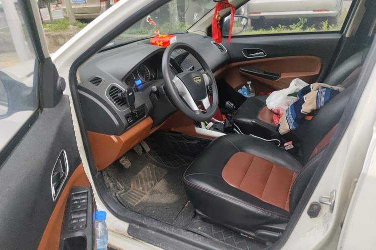 Used Geely Auto Diamond 2016 1.5L Manual Entry-Level Trim Driver Seat