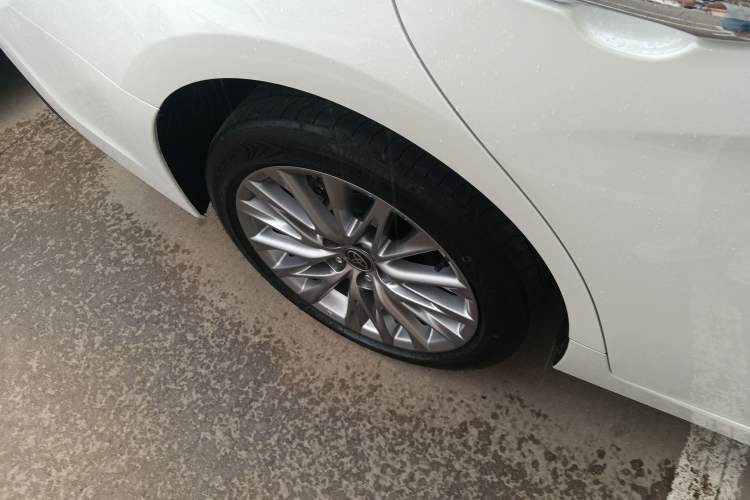 Used Toyota Avalon 2024 2.0L Luxury Edition
