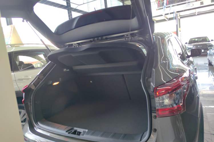 Used Nissan Qashqai 2019 2.0L CVT Luxury Edition