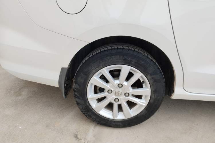 Used Baojun 360 2019 1.5L Automatic Elite Version China VI Right Rear Wheel Hub