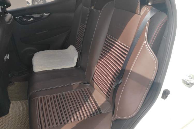 Used Nissan Qashqai 2016 2.0L CVT Elite Edition Left Rear Seat