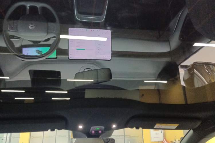 Used Nio ET5 2025 75 kWh