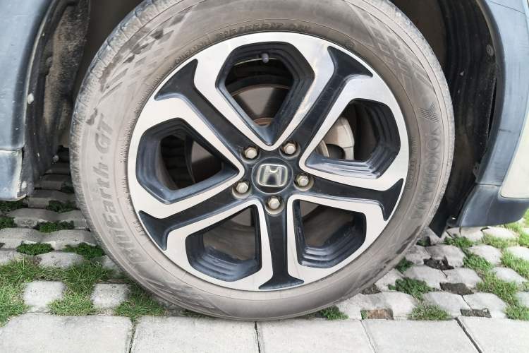 Used Honda XR-V 2017 1.8L EXi CVT Comfort Version Right Front Wheel Hub