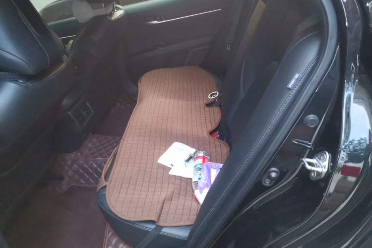 Used Toyota Camry 2019 Revised Version 2.0G Luxury Edition
