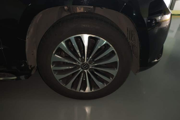 Used BAIC Off-Road BJ90 2021 4.0T Prestige Edition Right Front Wheel Hub