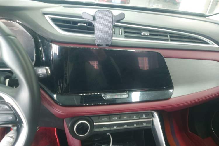 Used Dongfeng Aeolus AX7 2021 PRO 1.6T Automatic Smart Edition Audio And AC Panel