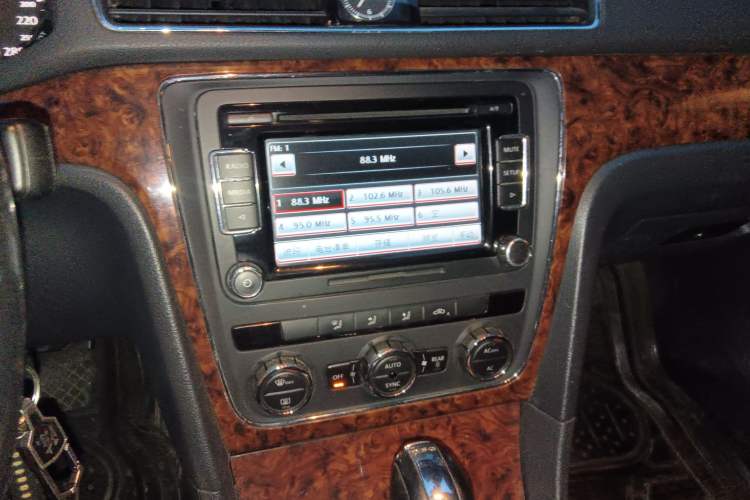 Used Volkswagen Passat 2011 1.8TSI DSG Prestige Edition