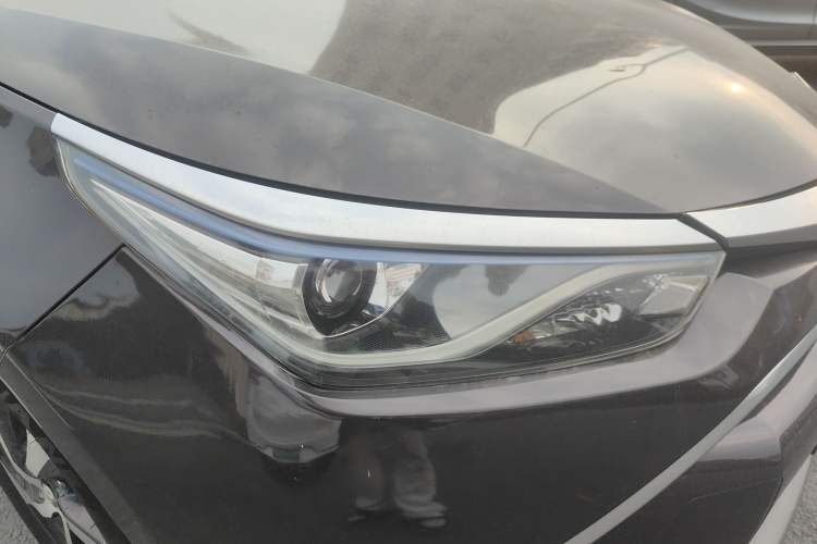 Used Toyota Levin 2017 Revised Dual-Engine 1.8H GS E-CVT Elite Sunroof Version China V Standard