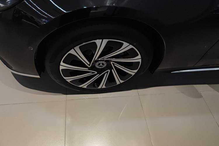 Used Mercedes-Benz E-Class 2024 E 300 L Luxury Model