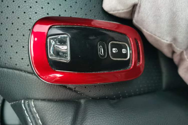 Used Luxgen Great 7 SUV 2015 2.2T Two-Wheel Drive Smart Version
