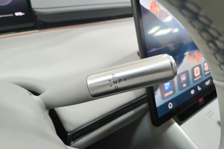 Used Hima Luxeed S7 2025 705 km Max