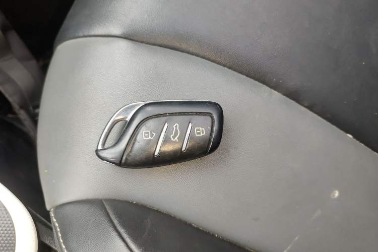 Used Roewe Clever 2022 311km QiQi BoBo Edition