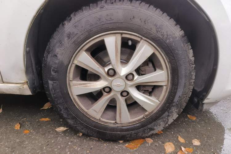 Used Chevrolet Sail 2015 Sail 3 1.3L Manual Ideal Edition Right Front Wheel Hub