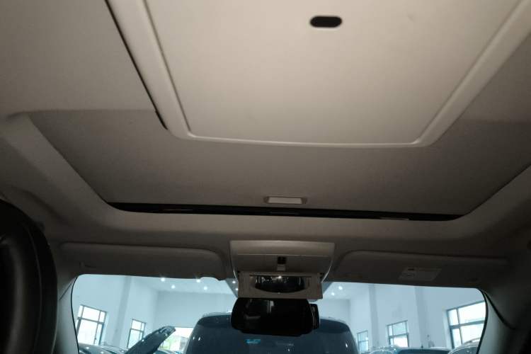 Used Dodge Journey 2016 2.4L Two-Wheel-Drive Touring Edition Headliner