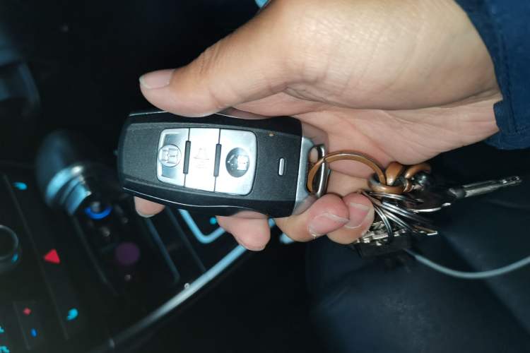 Used Haval H2 2017 Red-Label 1.5T Automatic Two-Wheel Drive Elite Model Vehicle Key