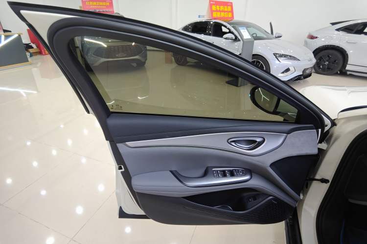 Used BYD Seal 07 DM-i 2025 Intelligent Driving Version DM-i 1.5L 125 km Prestige Edition