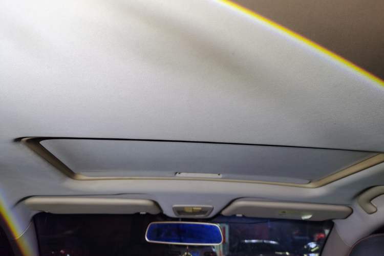 Used Baojun 560 2016 1.5T Manual Luxury Model
