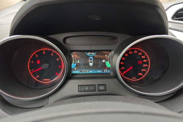 Used BYD Yuan 2016 1.5L Manual Luxury Model Instrument Cluster