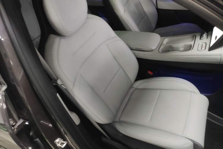 Used Nio ES6 2024 75 kWh
