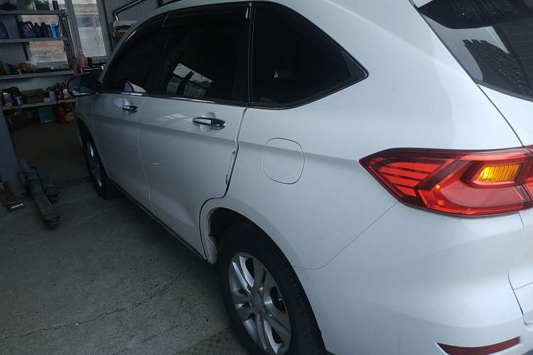 Used Haval M6 2021 PLUS 1.5T DCT Elite Smart Connectivity Model