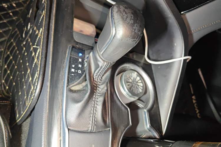 Used Toyota Camry 2021 2.0G Luxury Edition