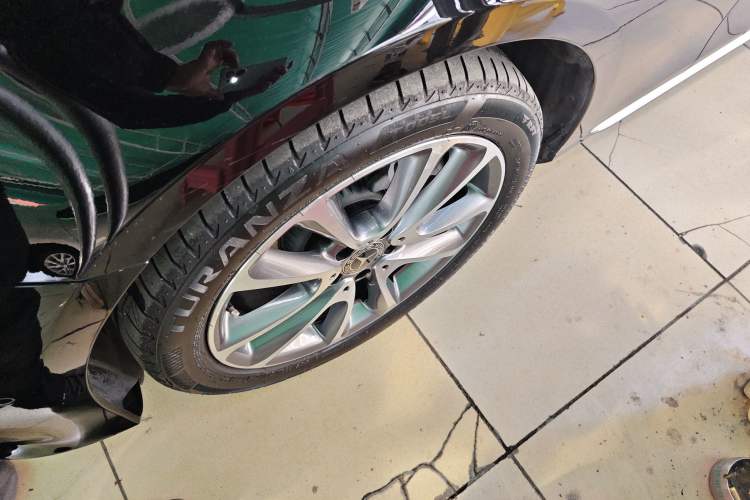 Used Mercedes-Benz E-Class 2018 E 200 L
