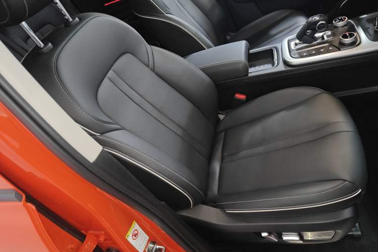 Used Tank 300 2024 2.0T Crosser
