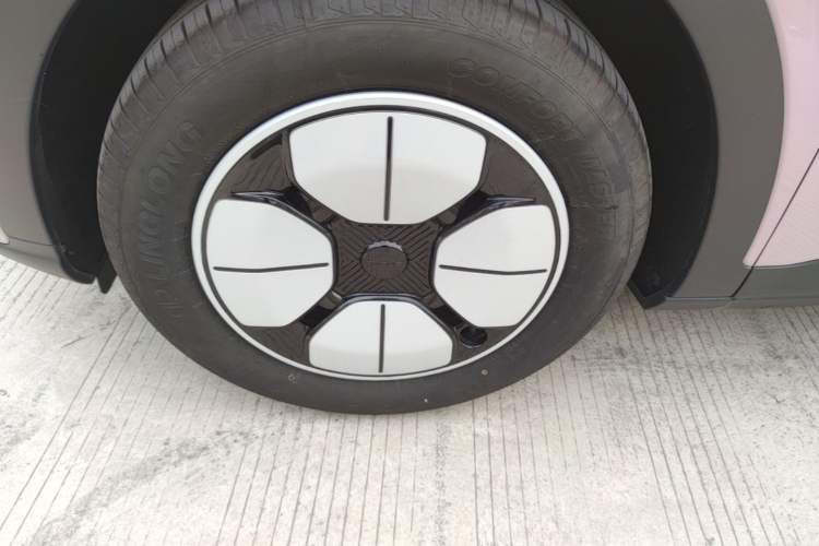 Used Geely Galaxy Geome 2025 310km Youth Edition Left Front Wheel Hub