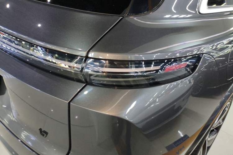 Used Li Auto L7 2024 Pro Model Right Rear Taillight