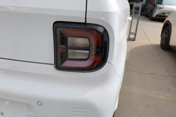 Used Geely Galaxy Panda 2023 Panda Mini 200km Dynamic Bear
