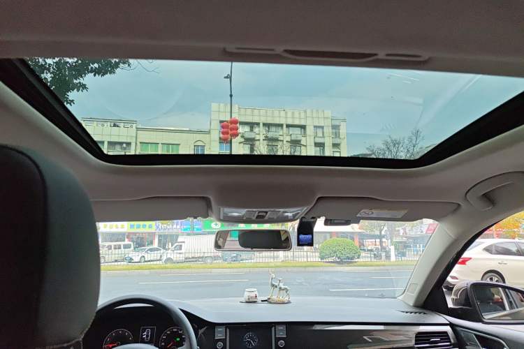 Used Volkswagen Lavida 2019 1.5L Automatic Comfort Edition China VI Standard Headliner