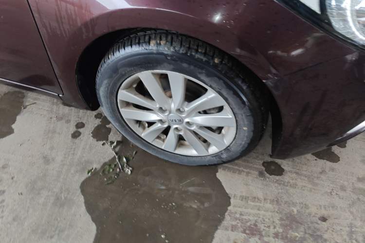 Used Kia K3 2015 1.6L Automatic GLS
