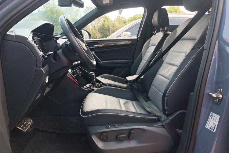 Used Volkswagen Tayron X 2020 380TSI Four-Wheel Drive Prestige Connected Version
