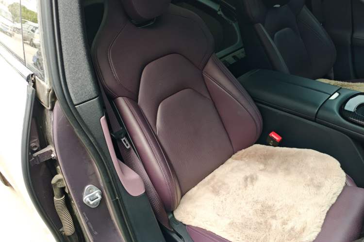 Used Xiaomi Auto SU7 2024 Rear-Drive Standard Founder Edition Right Front Seat