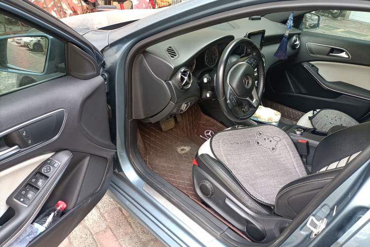 Used Mercedes-Benz A-Class 2013 A 180 Fashion Model
