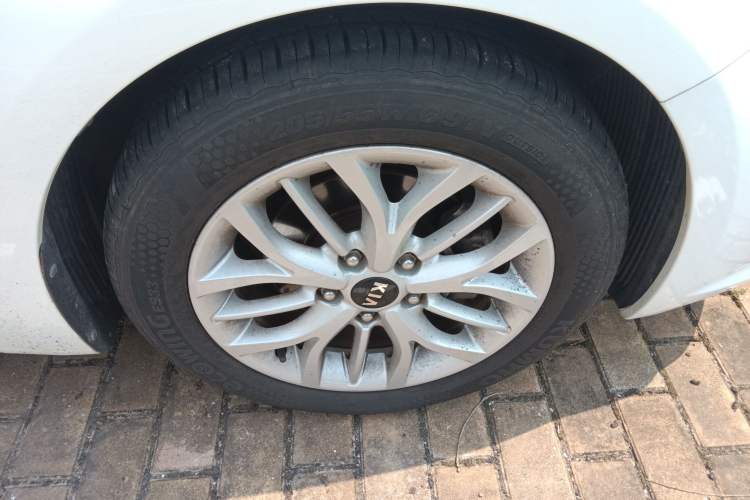 Used Kia K3S 2014 1.6L Automatic GLS
