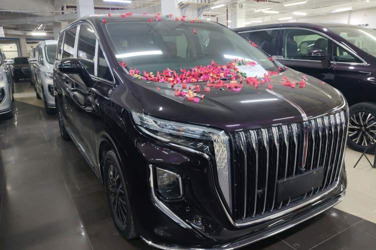 Used Hongqi HQ9 PHEV 2024 2.0T Four-Wheel Drive Luxury Edition Front Right 45 Deg