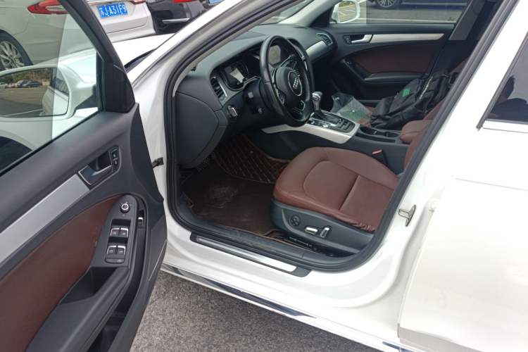 Used Audi A4L 2016 35 TFSI Collector's Edition Automatic Standard Model