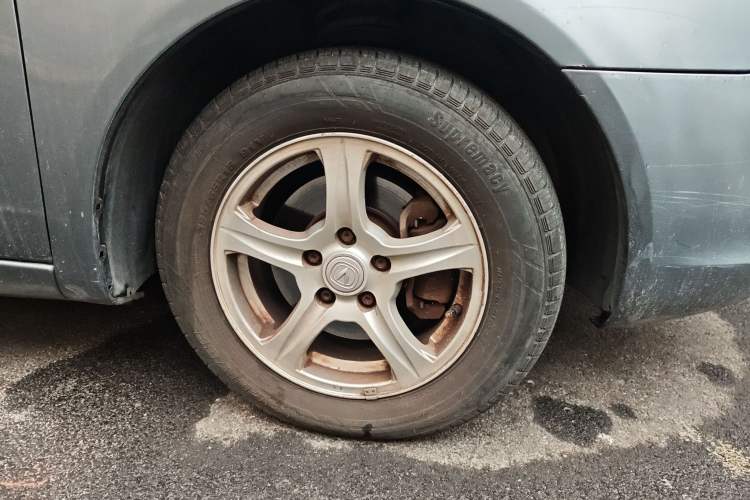 Used CHANGAN CX30 2011 Sedan 1.6L Manual Luxury Model
