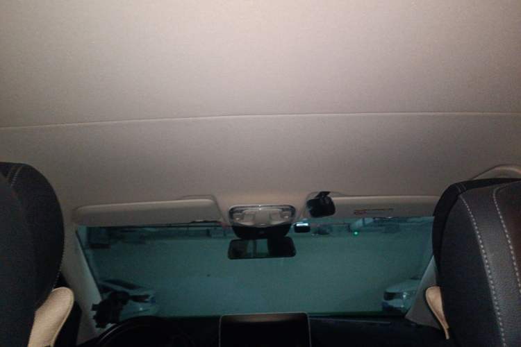 Used Mercedes-Benz Vito 2023 2.0T Business Version 7 Seats