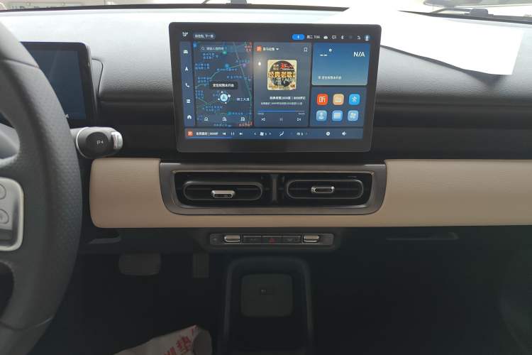 Used Wuling Bingo PLUS 2024 510 km Flagship Edition Four-Seater Version
