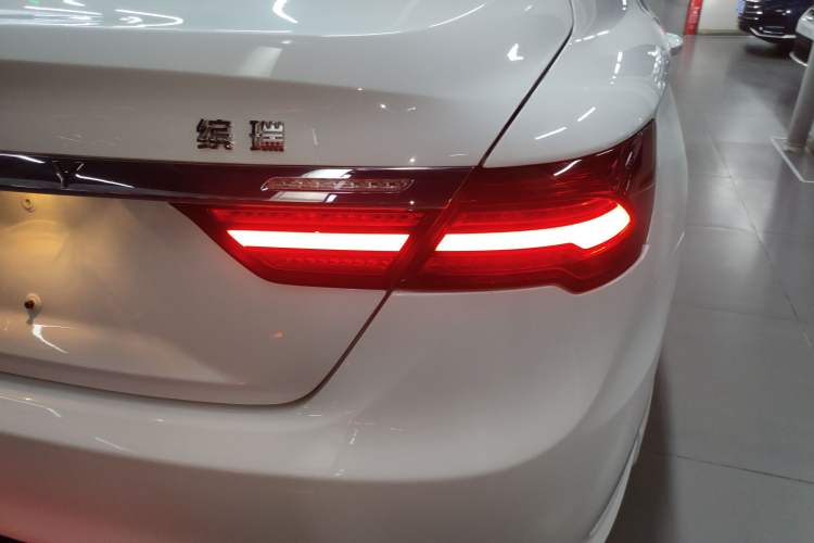 Used Geely Auto Binray 2021 1.4T CVT Asian Games Edition