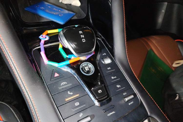 Used BYD Song PLUS 2020 1.5T Automatic Flagship Edition Gear Lever