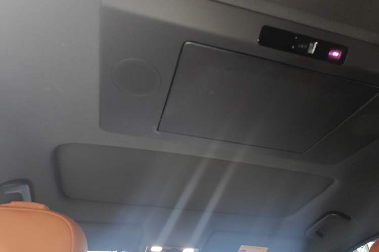 Used Li Auto L9 2024 Ultra Model Headliner