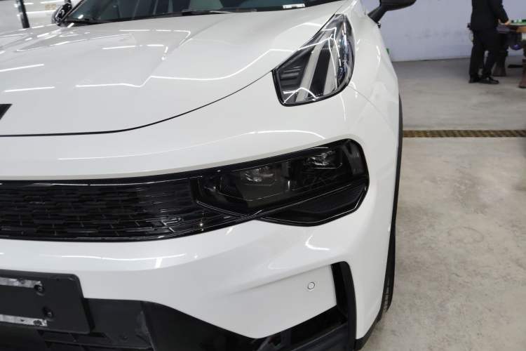 Used Lynk & Co 01 EM-P 2023 1.5TD EM-P Dawn Edition
