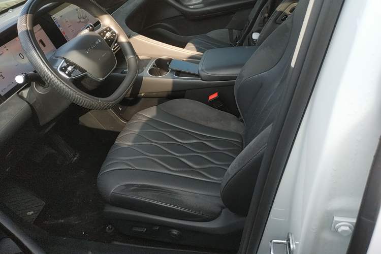 Used Roewe D7 2023 EV 510km Rear-Drive Flagship Edition
